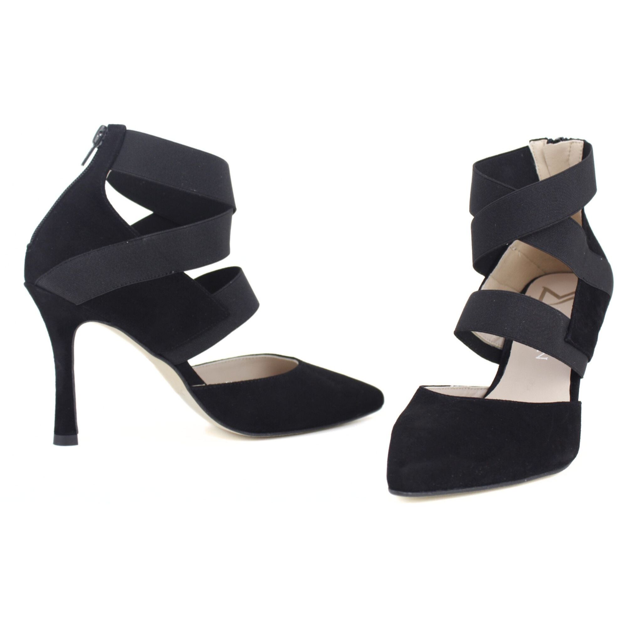 Sandalia de fiesta de ante color negro con tiras elásticas. Tacón de 9 cm