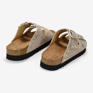 Sandalias de plataforma piedra en piel con hebillas y tachas metálicas