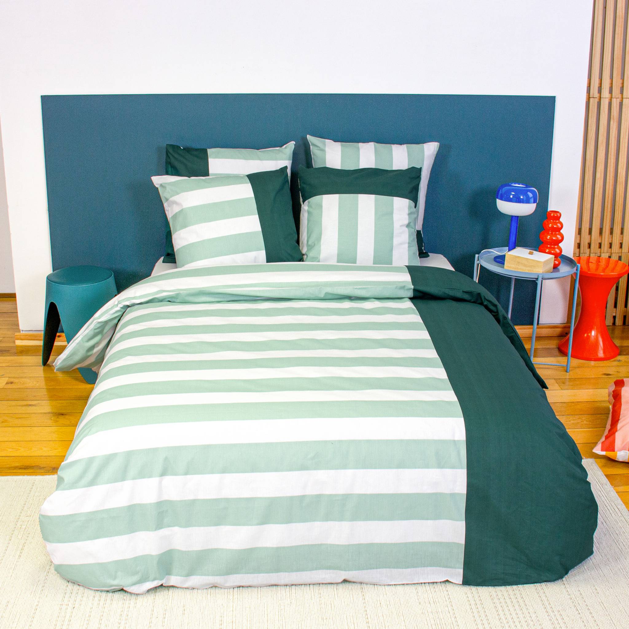 Parure de lit coton motifs rayures 2 places blanc et vert TENDORA