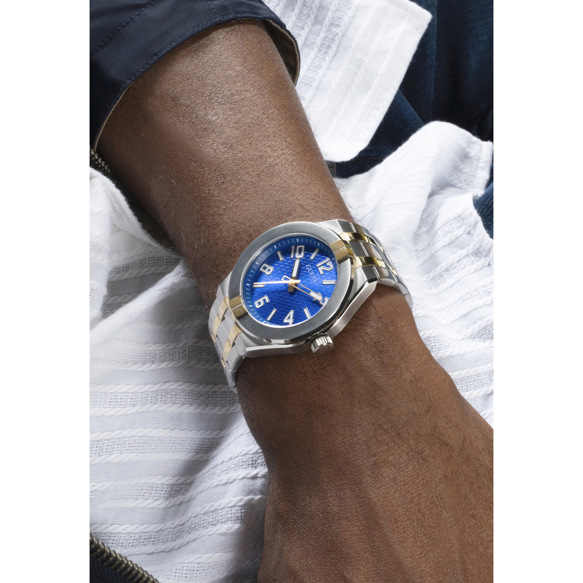 Guess Orologio Analogico Al Quarzo Escape