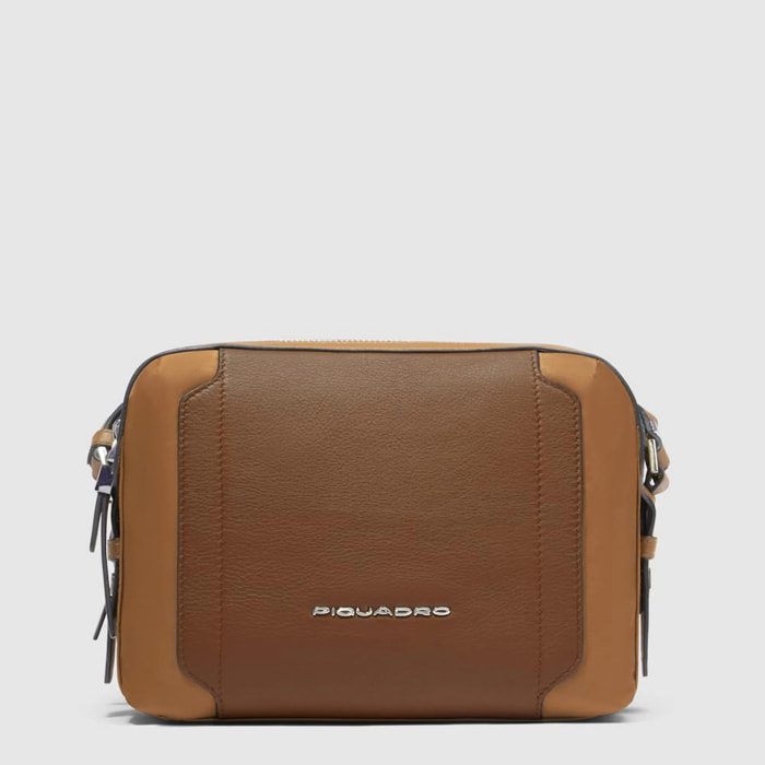 Piquadro Tracolla modello camera case in tessuto riciclato e pelle