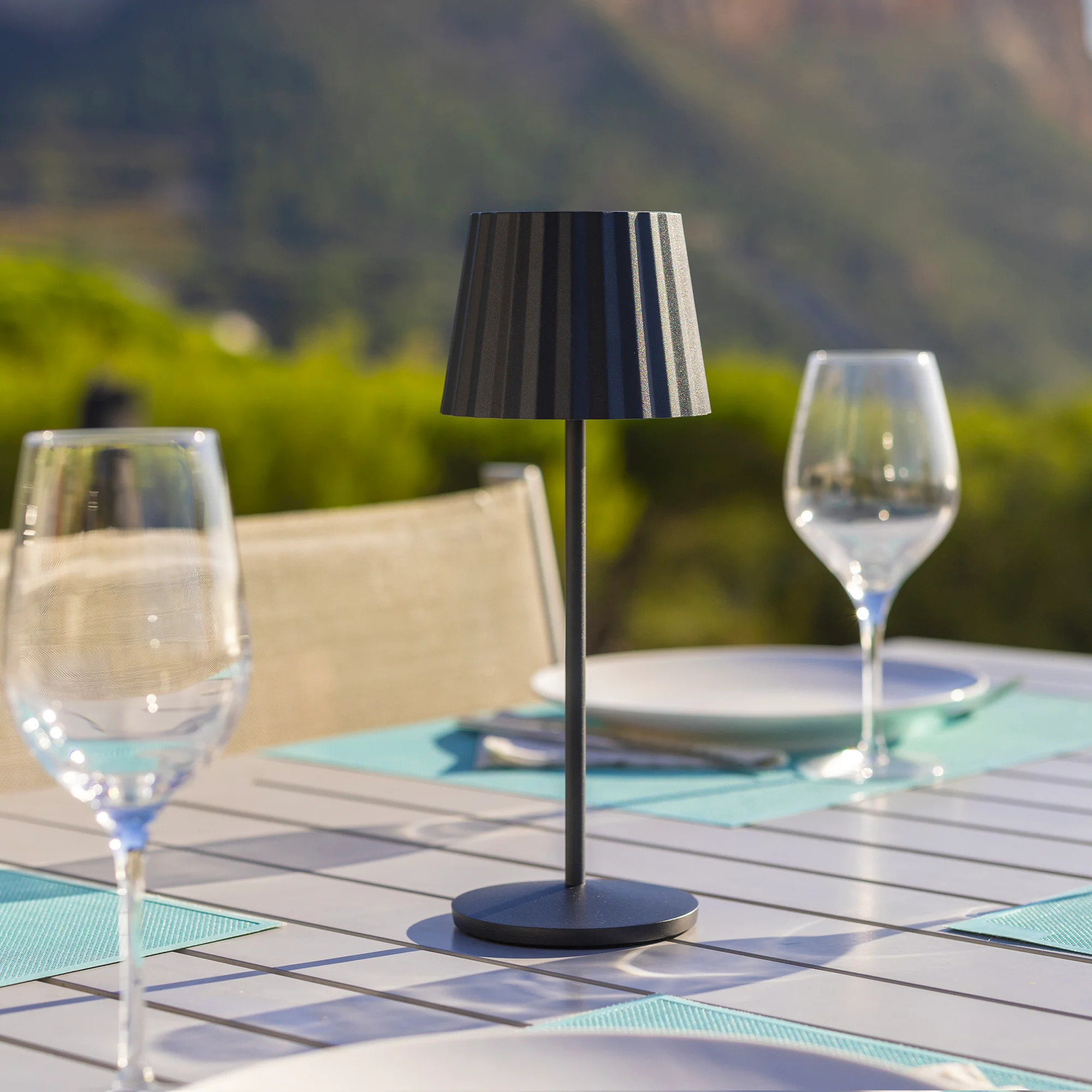 6 Lampe de table ABBY + Socle de charge