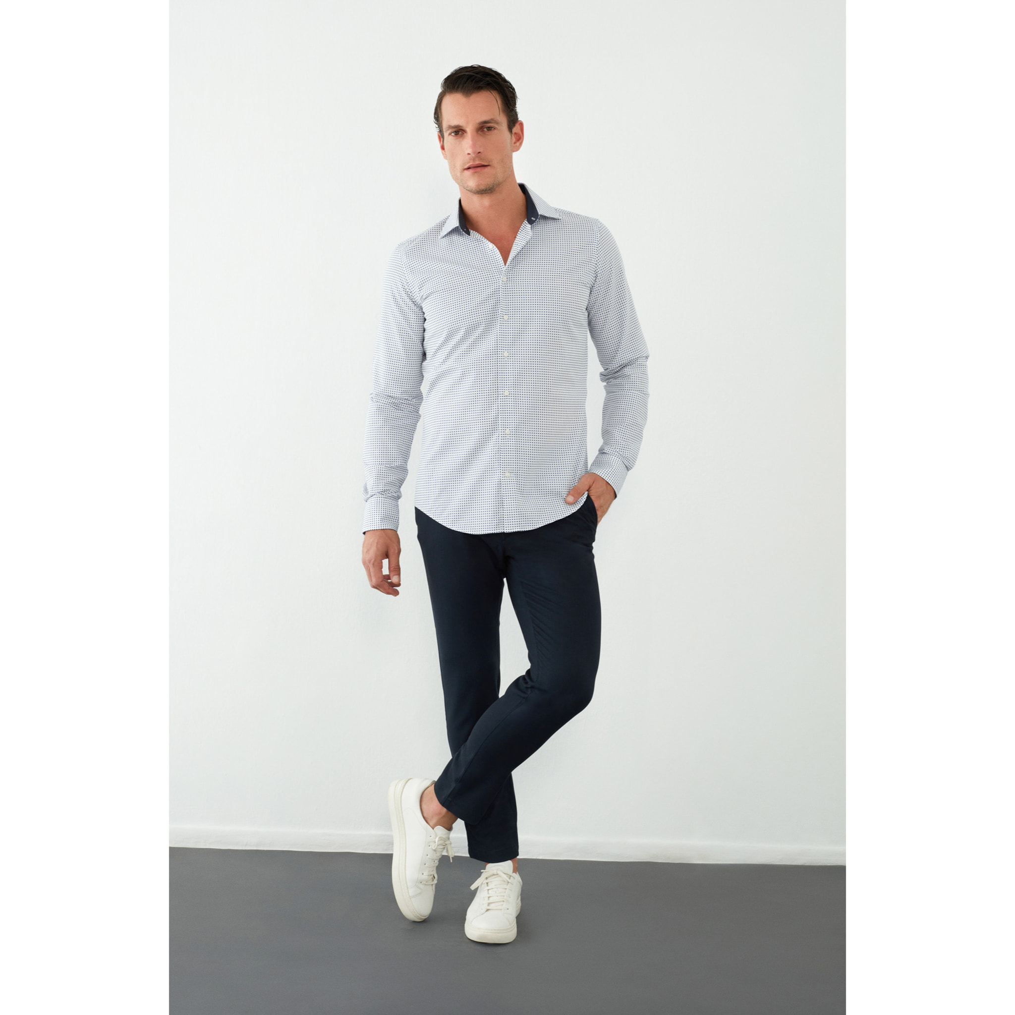Camicia Uomo 1 Bottone Francese Slim Jacquard Fantasia Bianco e Blu