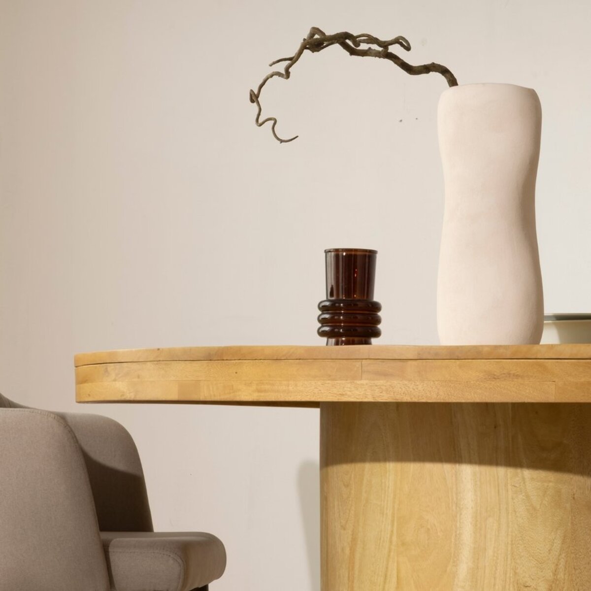 Table à manger Venier -bois massif de manguier-couleur aruba 130 x 76 x 130 cm