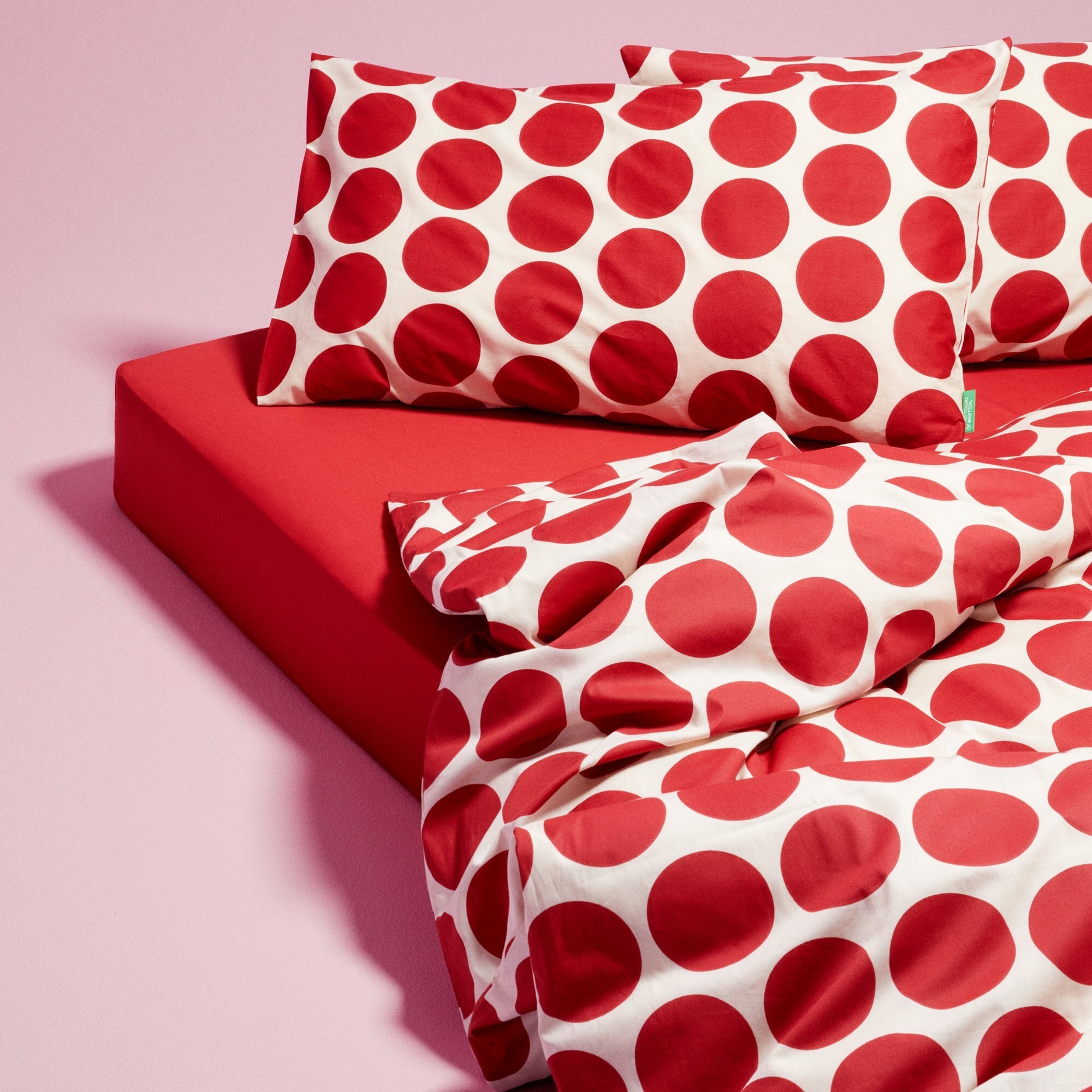 Set 3pzs single funda nordica individual: funda nordica (155x220cm c/ solapa 30cm) + sabana bajera (90x200 c/ 30cm solapa) + 1 almohada (45x115cm) 10