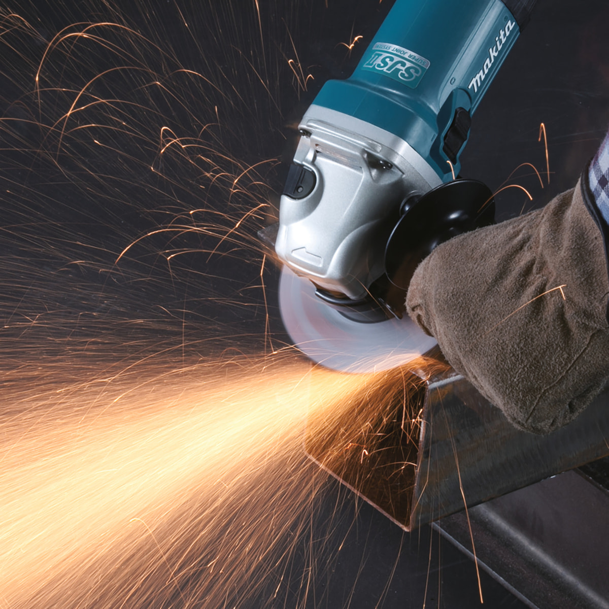 Amoladora Ø 125 mm 1400 W ( kit accesorios) MAKITA - GA5040CJD