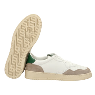 Sneakers in pelle con inserti in camoscio