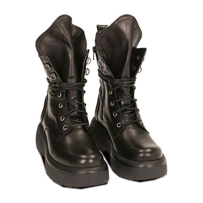 Botines militares negros en piel, tacón 6 cm