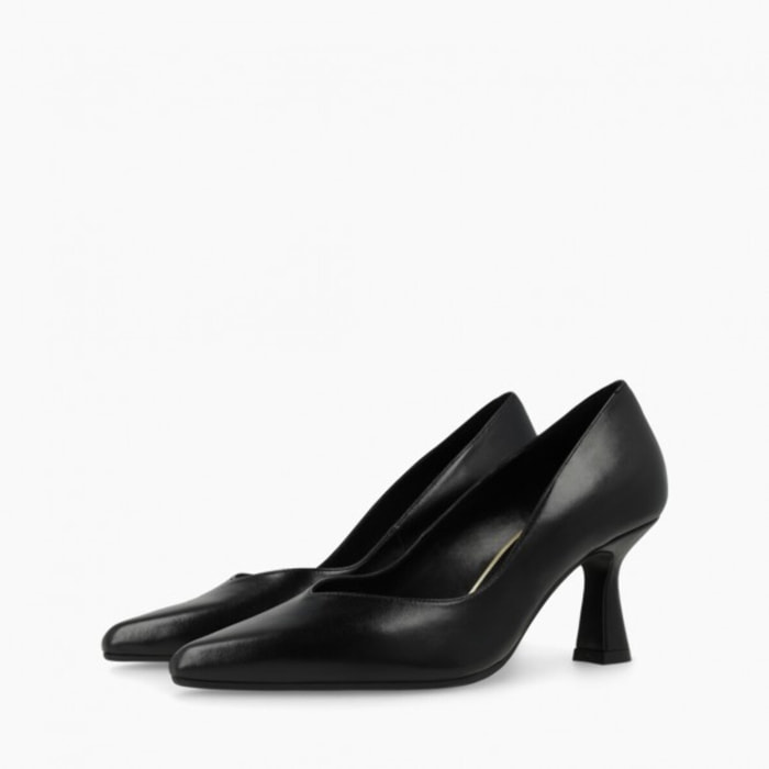 ZAPATOS DE SALÓN NEGROS GOBERTO