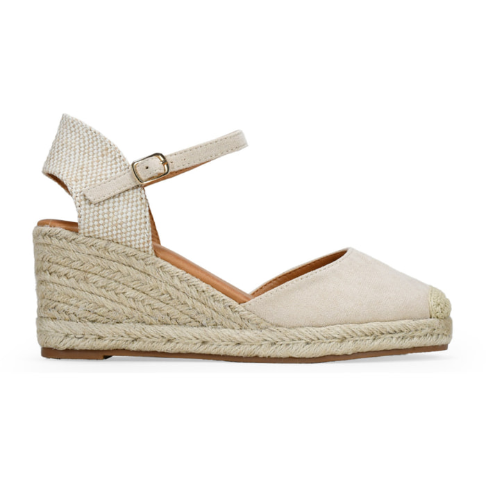 Alpargatas de cuña beige con esparto