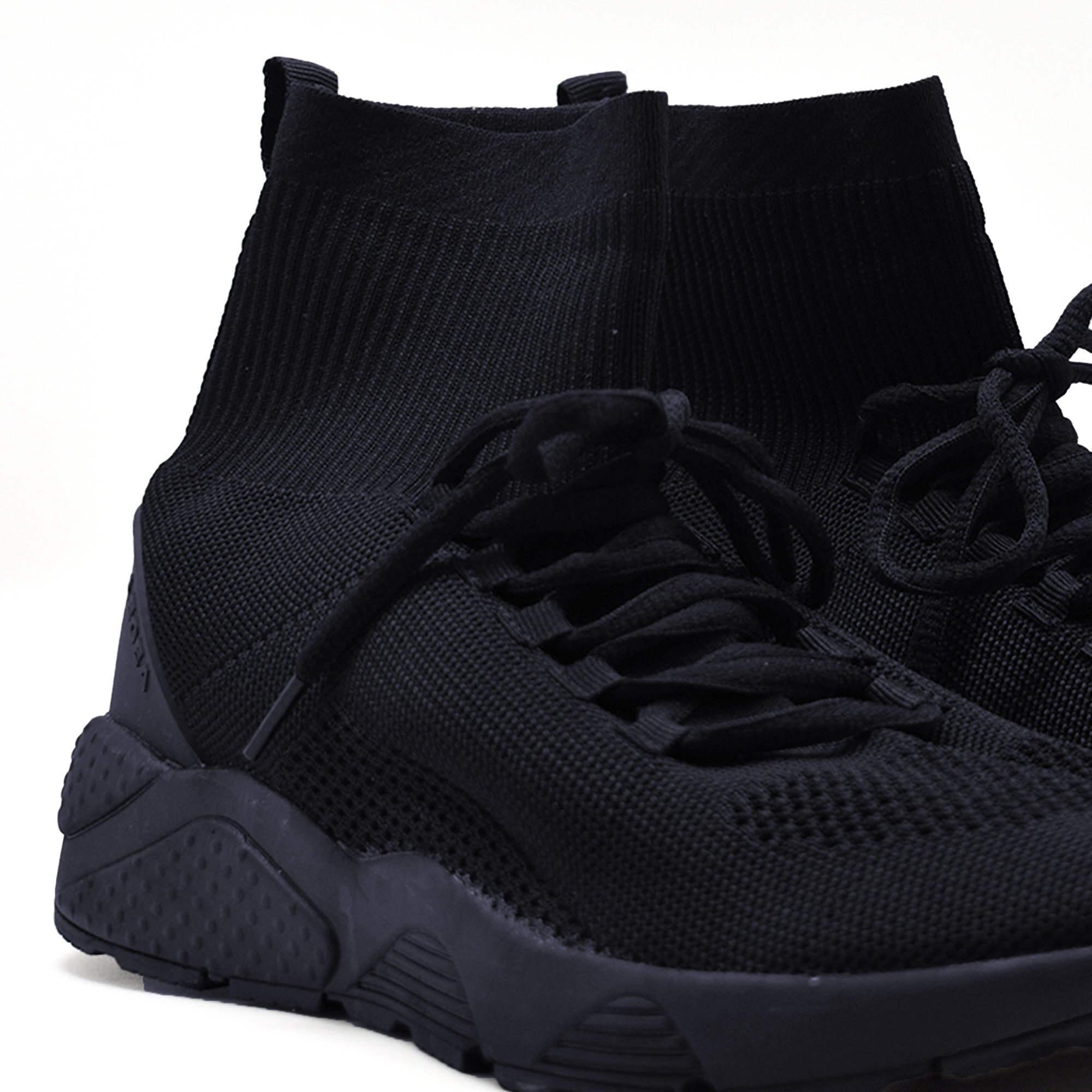 Scarpa sportiva LEXA