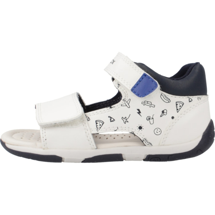 Sandalias Niño de la marca GEOX  modelo B SANDAL TAPUZ B.A White