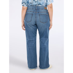 Fiorella Rubino - Jeans regulares con dobladillo deshilachado - Light - blue