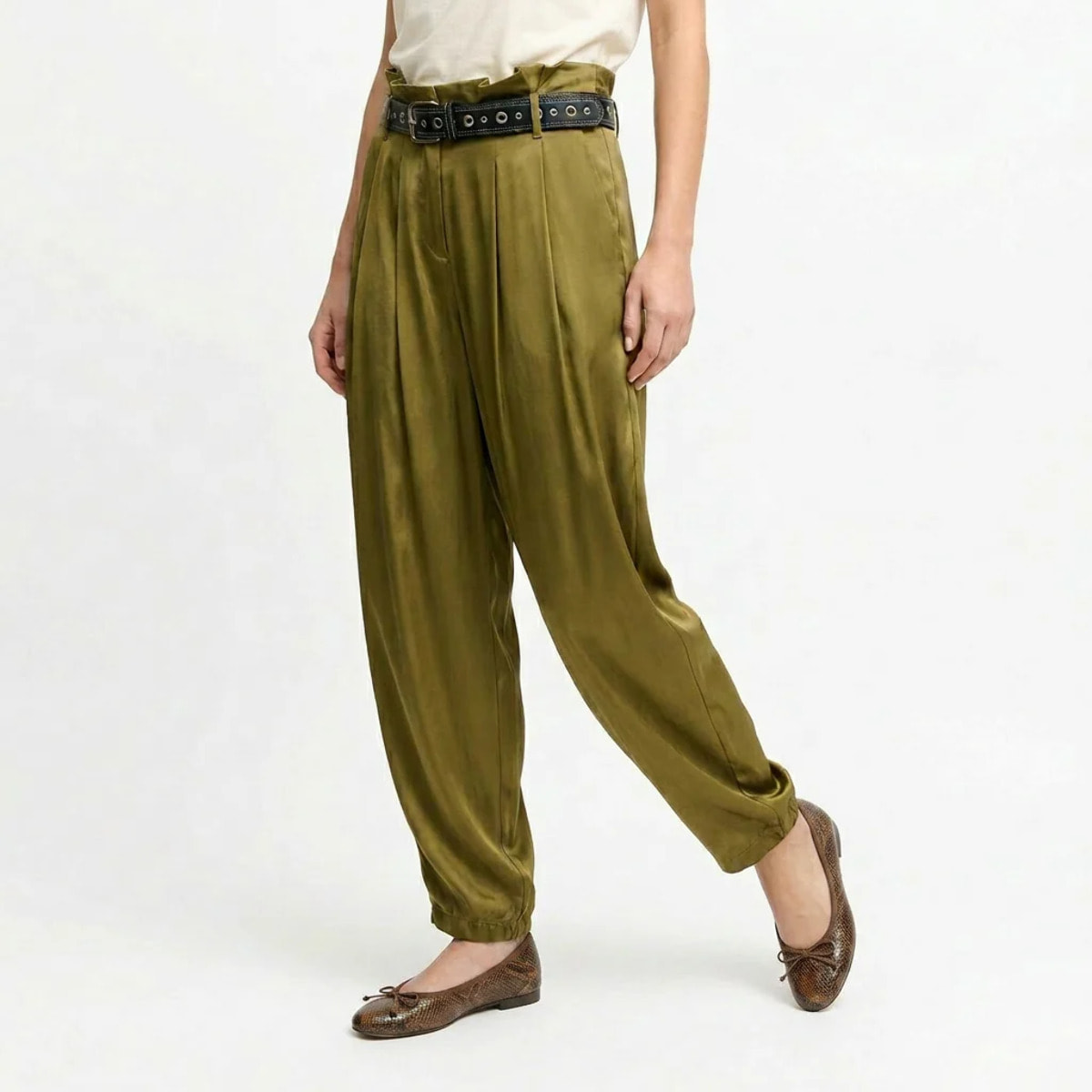 -BAILARINA DEBORAH AMAZONIA NATURAL