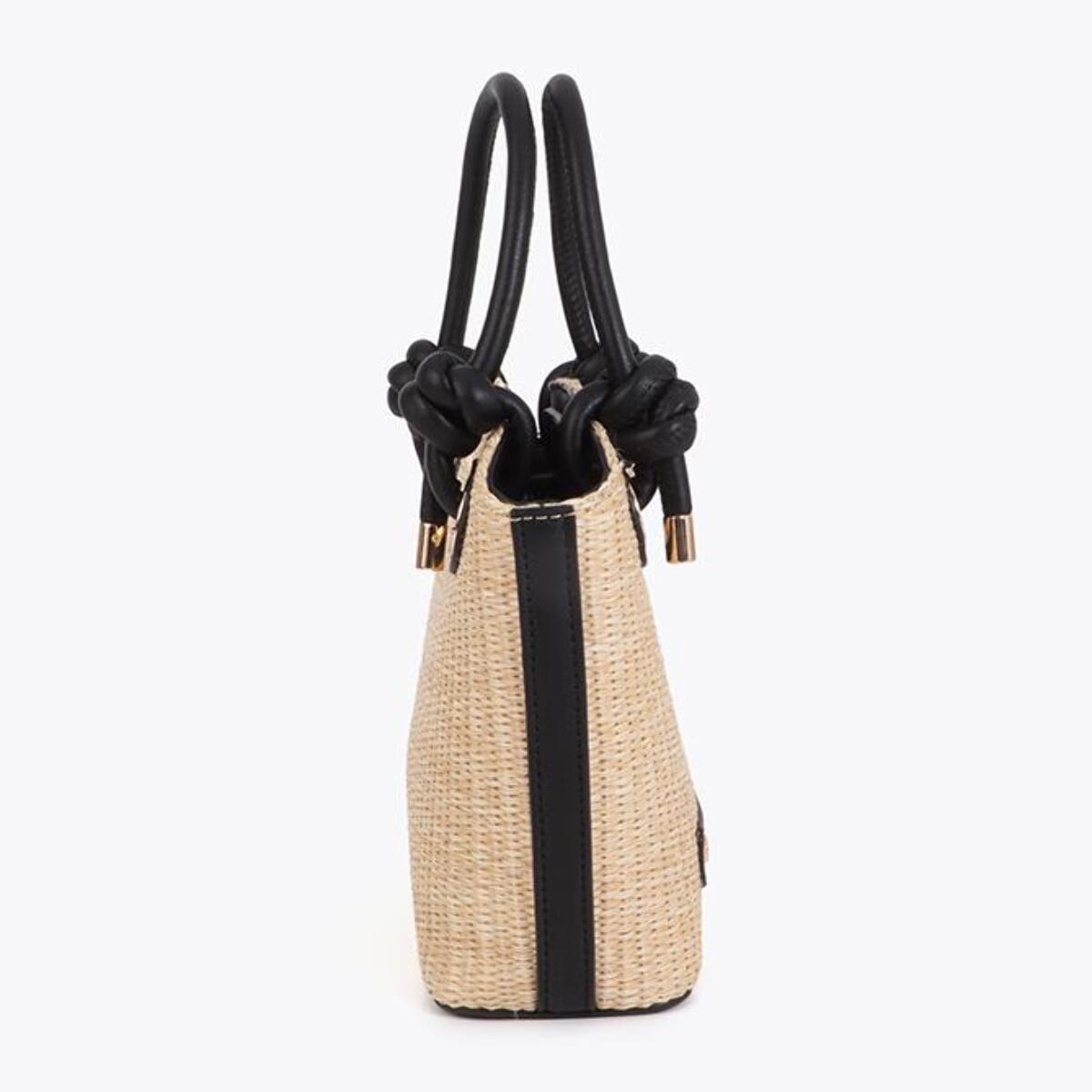 Borsa a mano effetto rafia abbinata ad effetto pelle