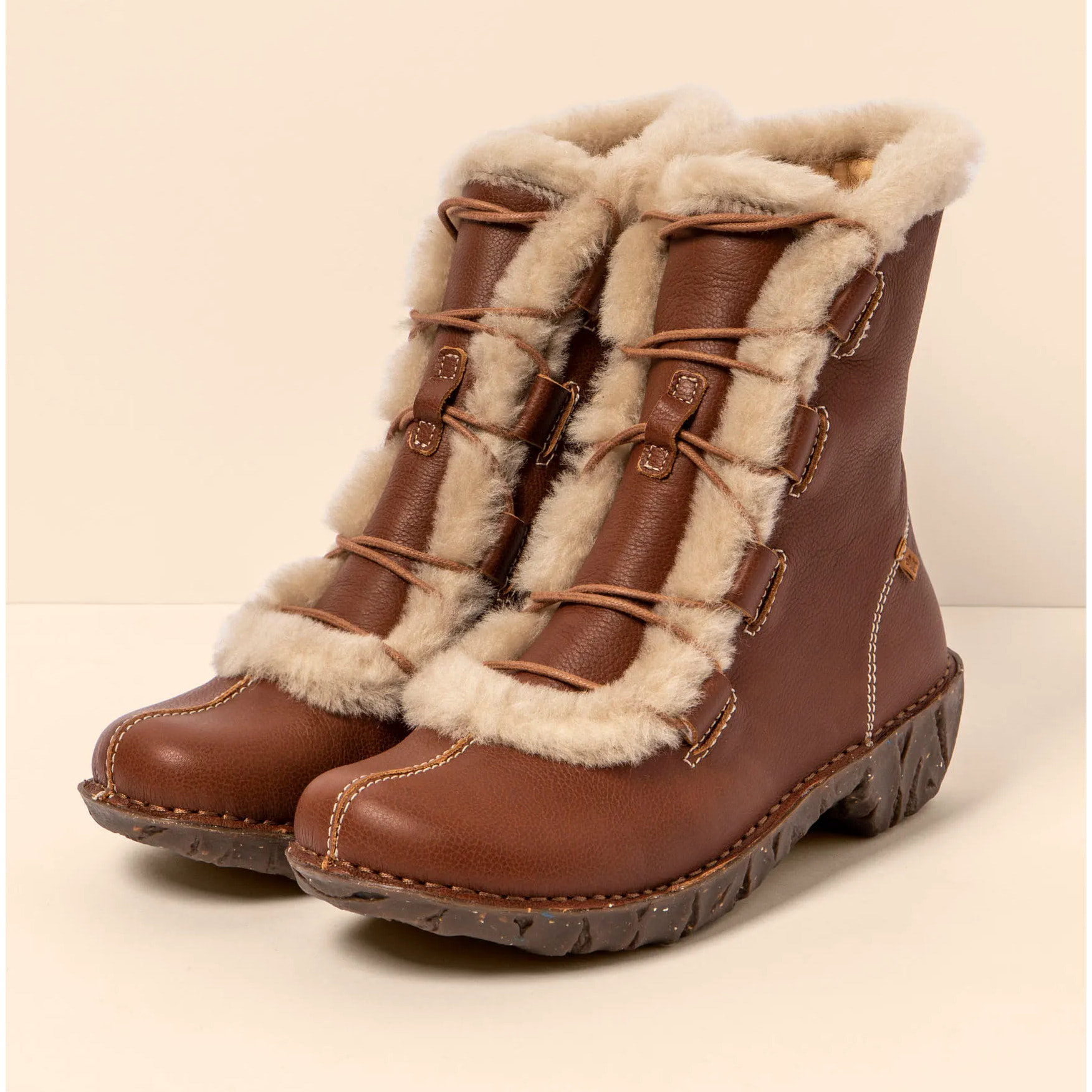 Botines N5414 NATURAL GRAIN WOOD/ YGGDRASIL color Wood