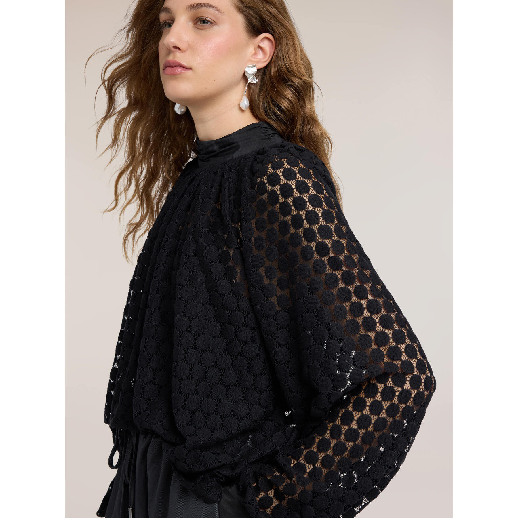 Motivi - Blusa de encaje con cuello alto - Negro