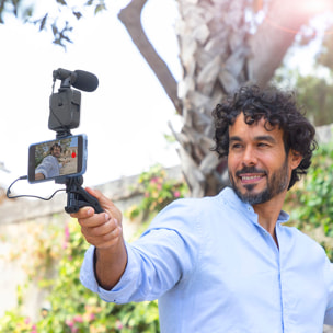 Kit Vlogging avec Lumière, Micro y Télécommande Plodni InnovaGoods 6 Pièces