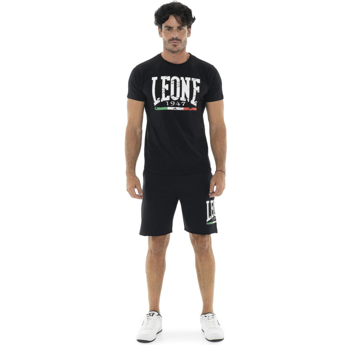 Conjunto completo para hombre compuesto por camiseta vintage Leone Basic y pantalón corto