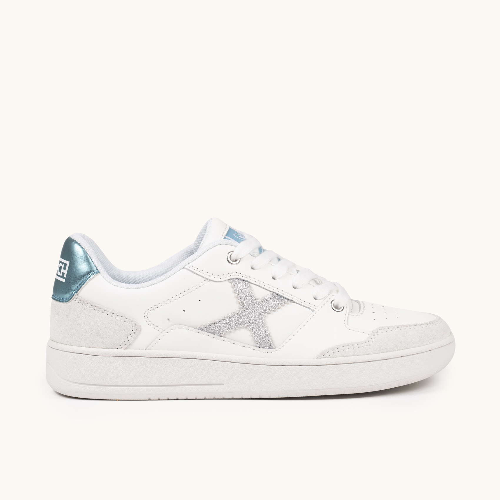Zapatilla Deportiva Blanca con Glitter y Detalles Azules MUNICH LEGIT WMN 111