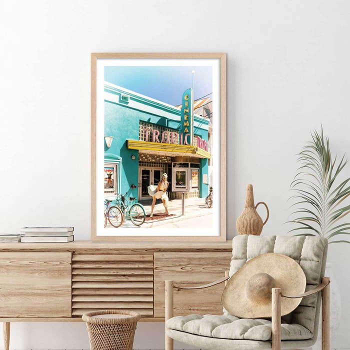 Affiche tropic cinema Affiche + cadre en bois - Chêne