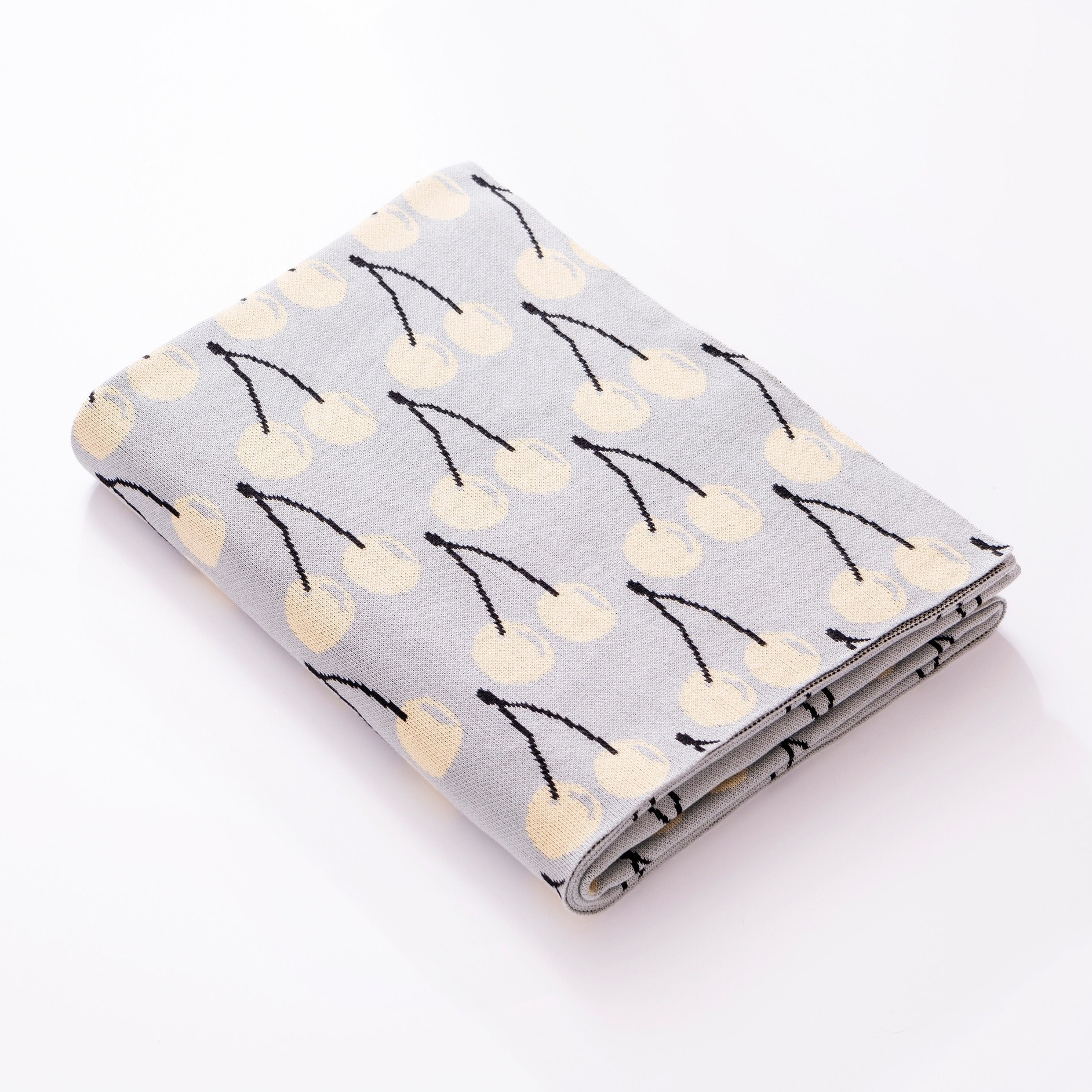 Manta 140x190cm 1000gr 100%acrilico azul con cerezas amarillas benetton fruits