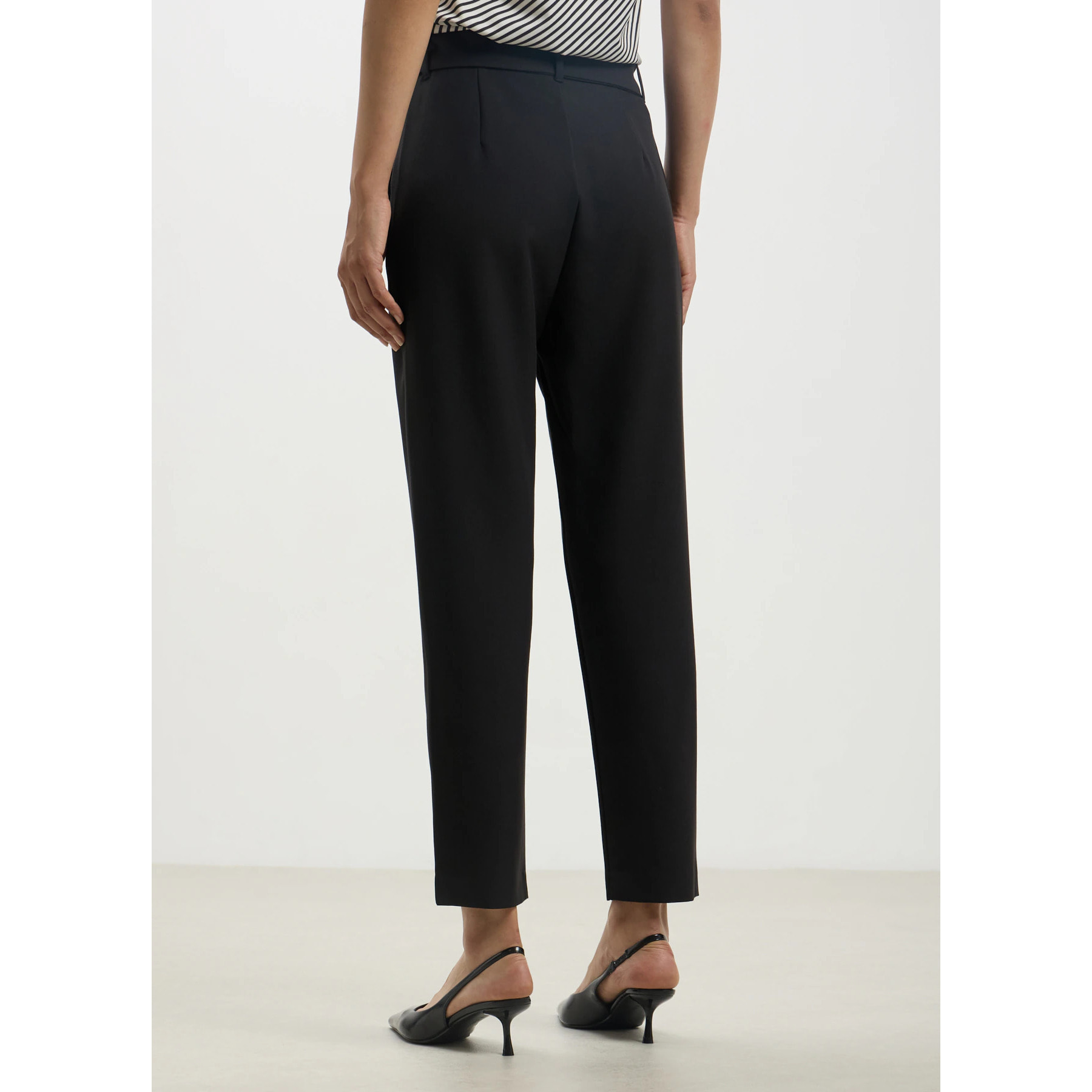 Pantalone con cintura