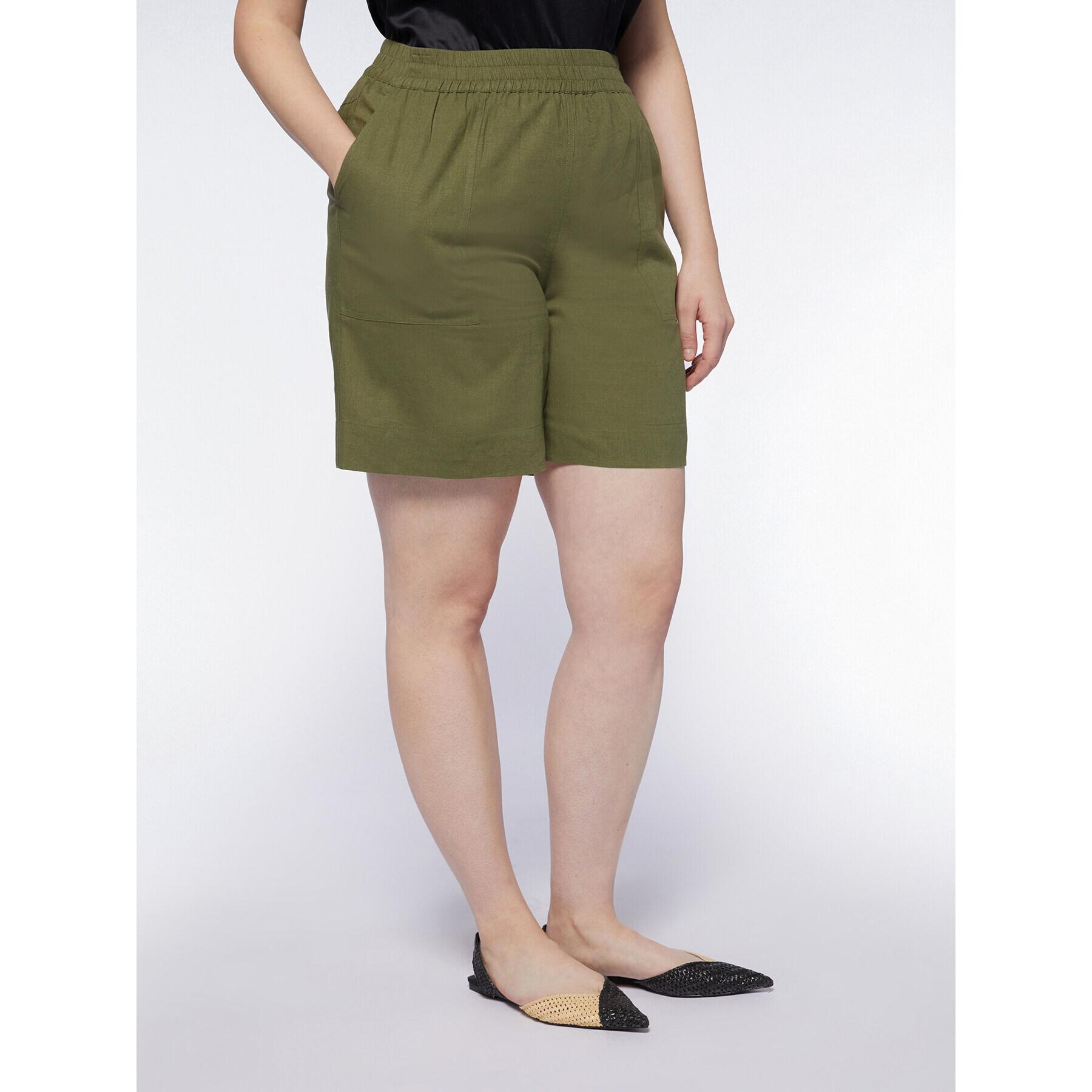 Fiorella Rubino - Pantaloni corti in lino e viscosa - Verde