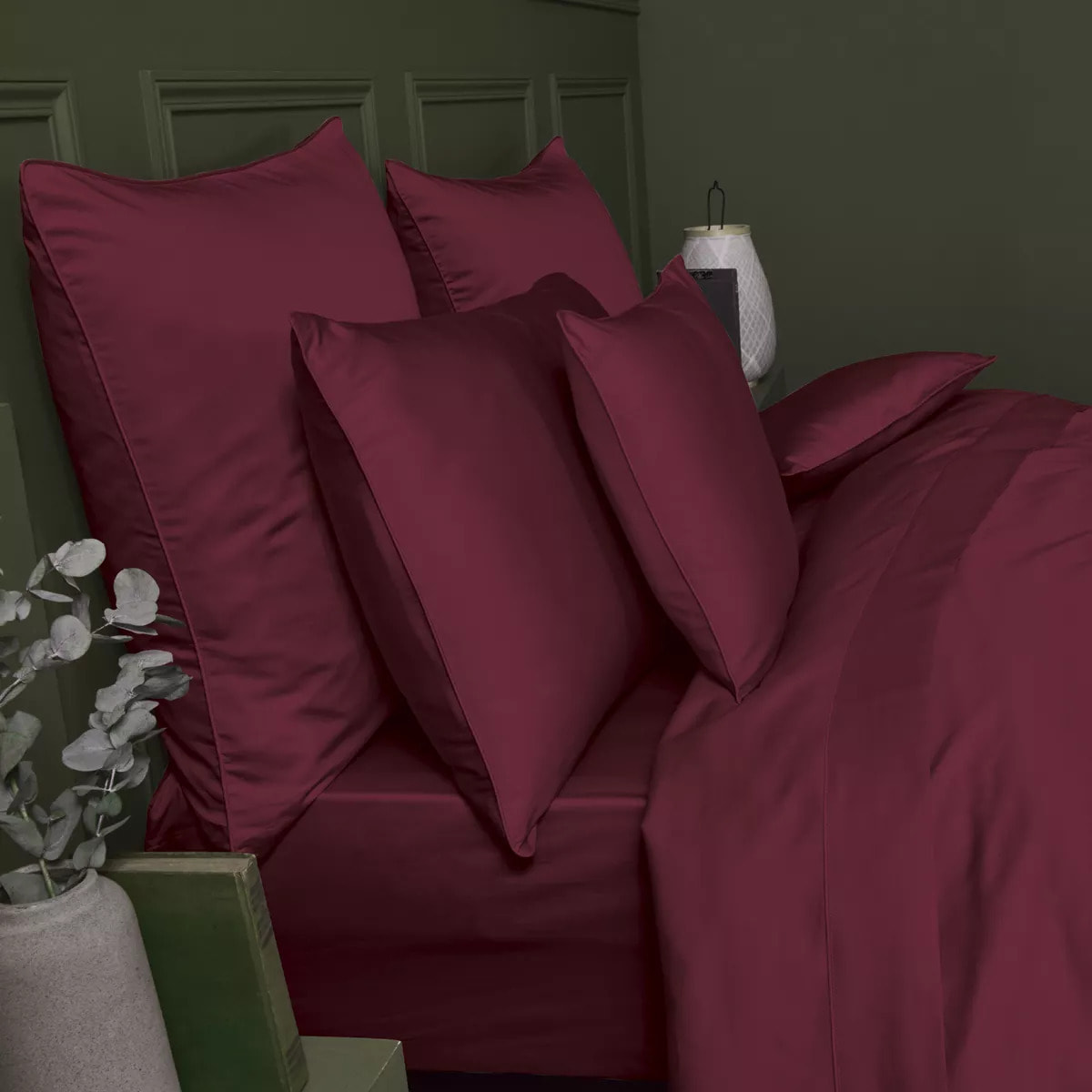 Drap housse b30 satin de coton uni rouge Ava uni dahlia