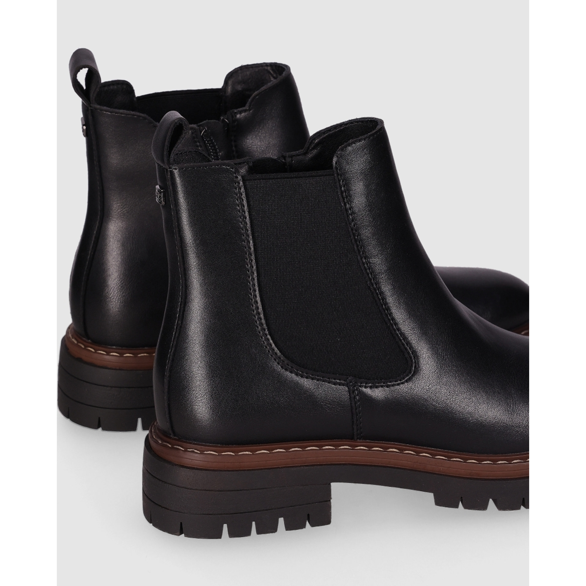 Botines de Piel - Negro - Tacón: Bajo