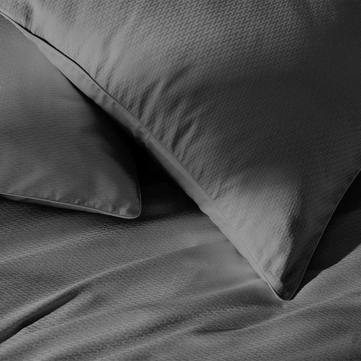 Housse de couette satin de coton motif jacquard anthracite Vibrato metal