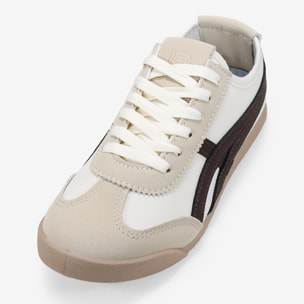 Zapatillas planas beige con cordones