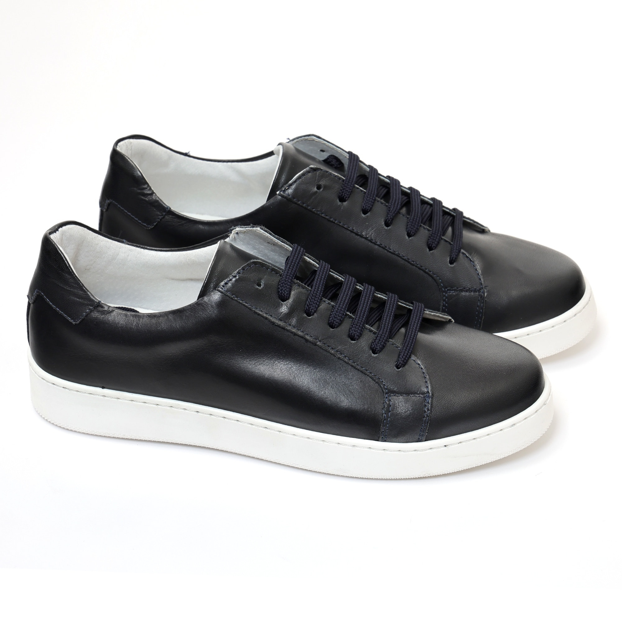 Sneakers stringate in pelle di vitello Blu