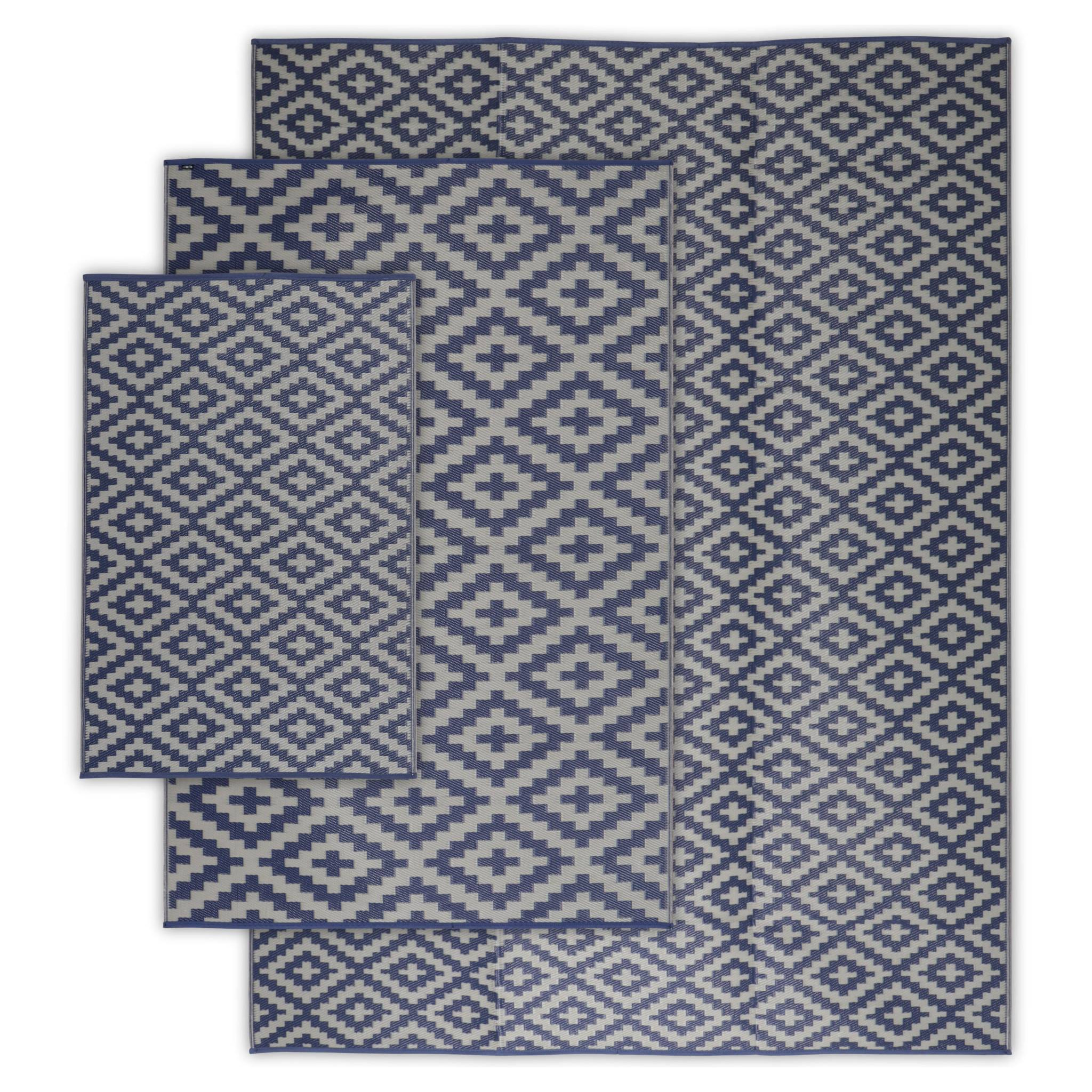 Tapis d’extérieur 120x180cm STOCKHOLM - Rectangulaire. motif losanges bleu / beige. jacquard. réversible. indoor / outdoor.