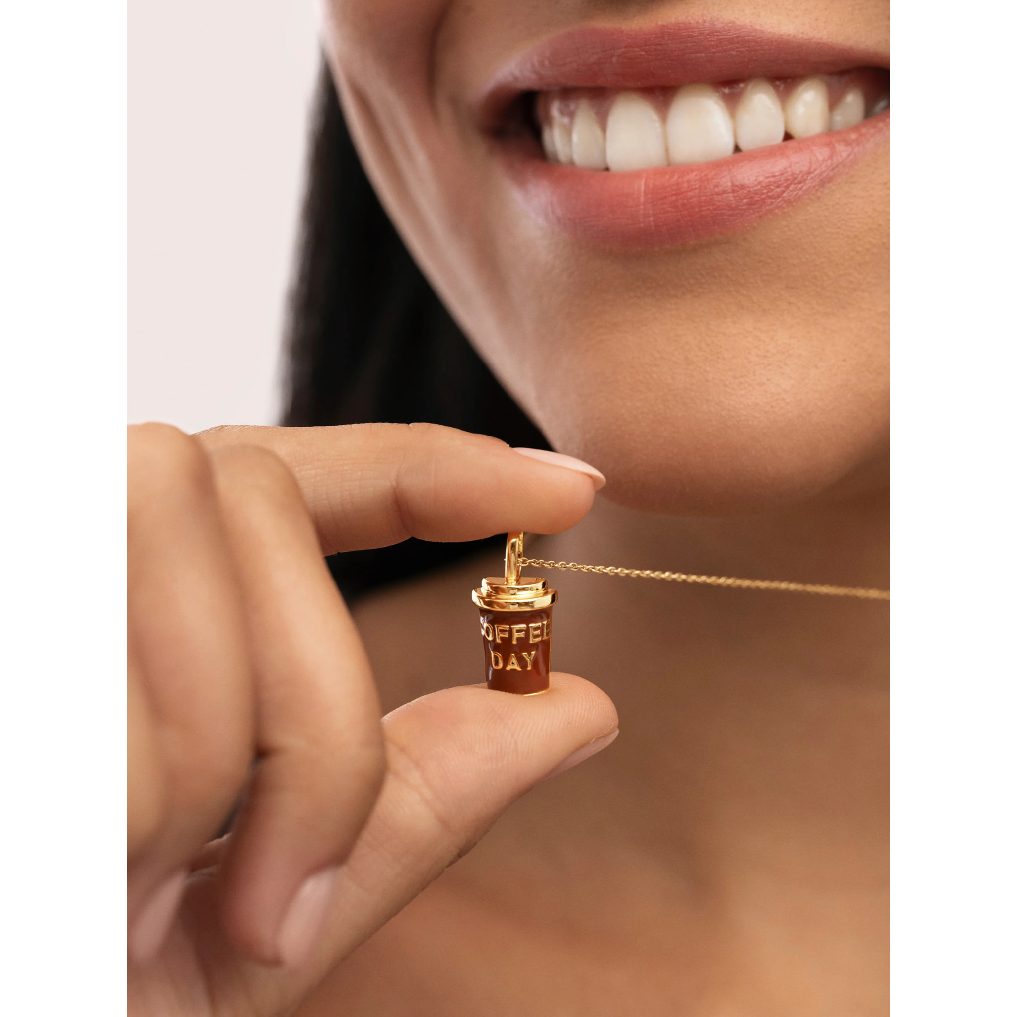 Charm Coffee Baño Oro