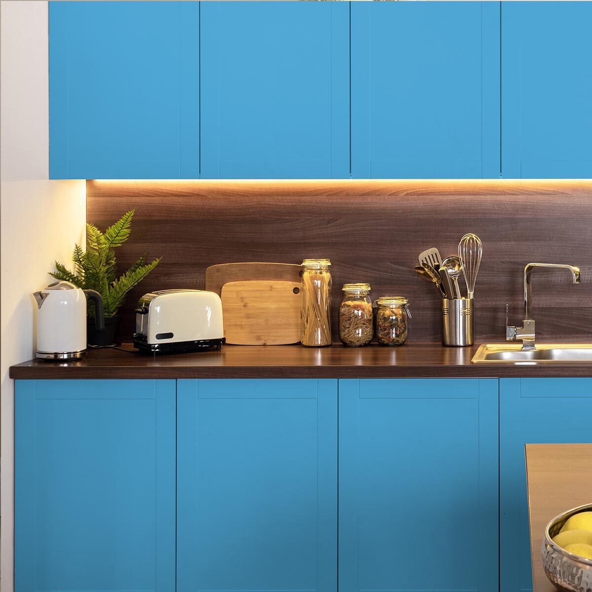 Rouleau adhésif décoratif Vinyle au Mètre - Bleu glace - Sticker Lavable Imperméable Mur Cuisine Meubles