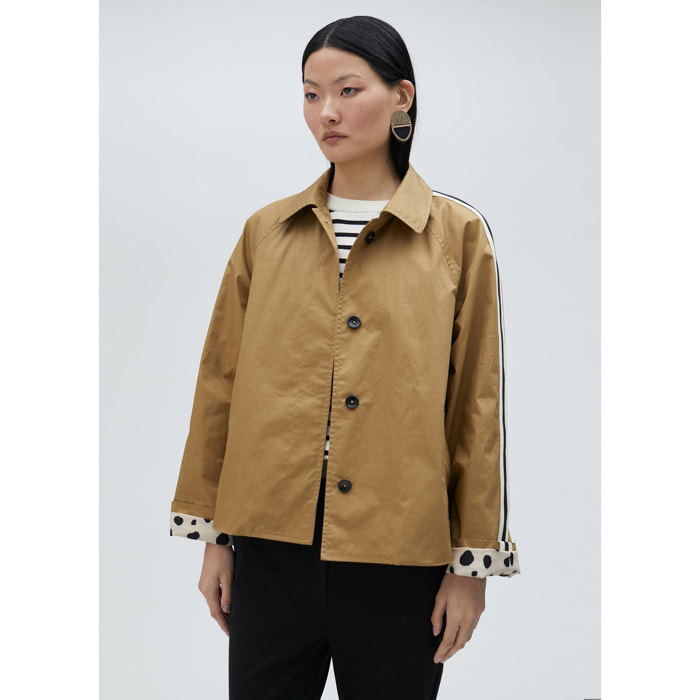 Trench corto cammello