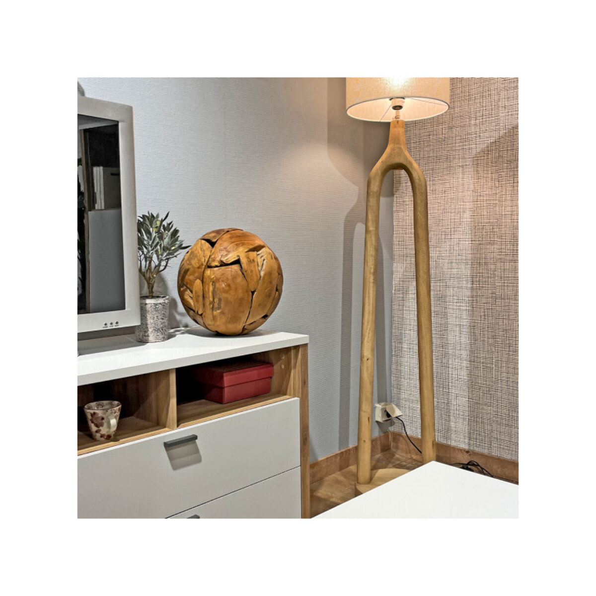 Boule décorative D. 30 cm en racine de bois de teck – TECK BALL