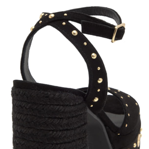 Sandalia Fruamba en ante con tachuelas y tacón de yute tintado