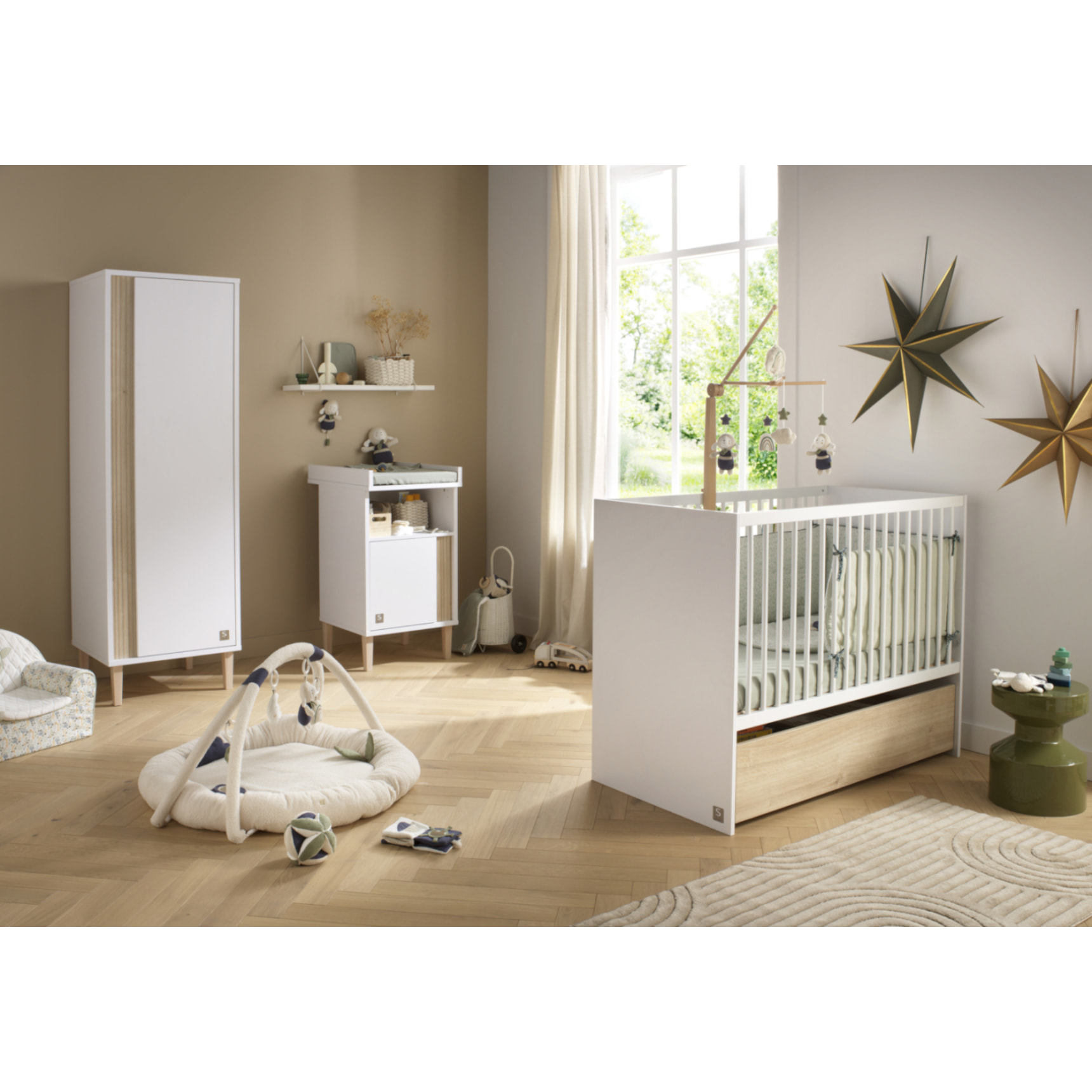 Armoire 1 porte détail imitation bois texturé et pieds bois