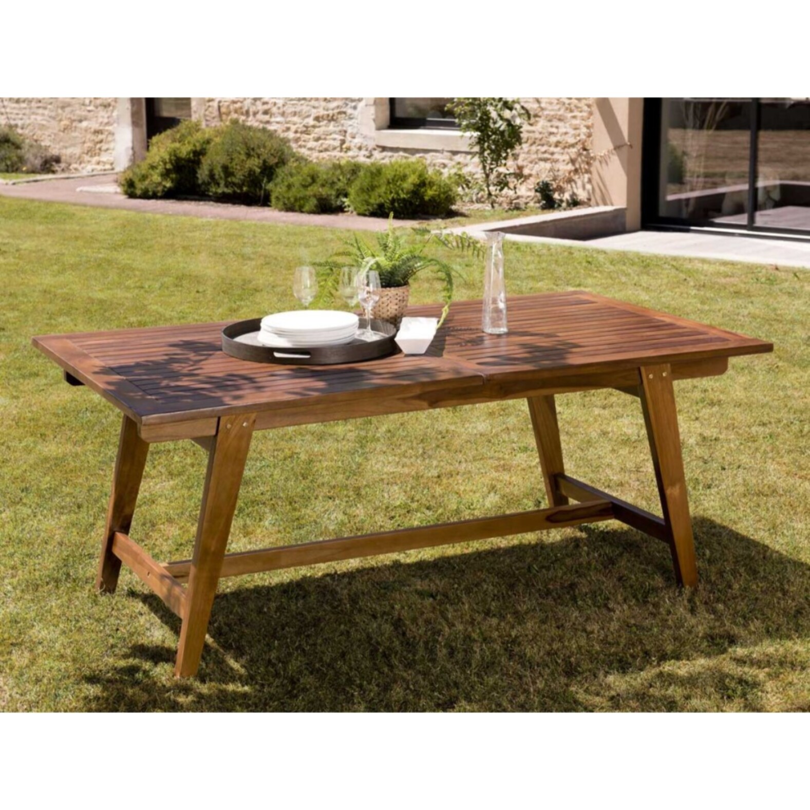 MAEVA - Table de jardin 8/10 personnes - rectangulaire scandi extensible 180/240x100cm en bois teck huilé