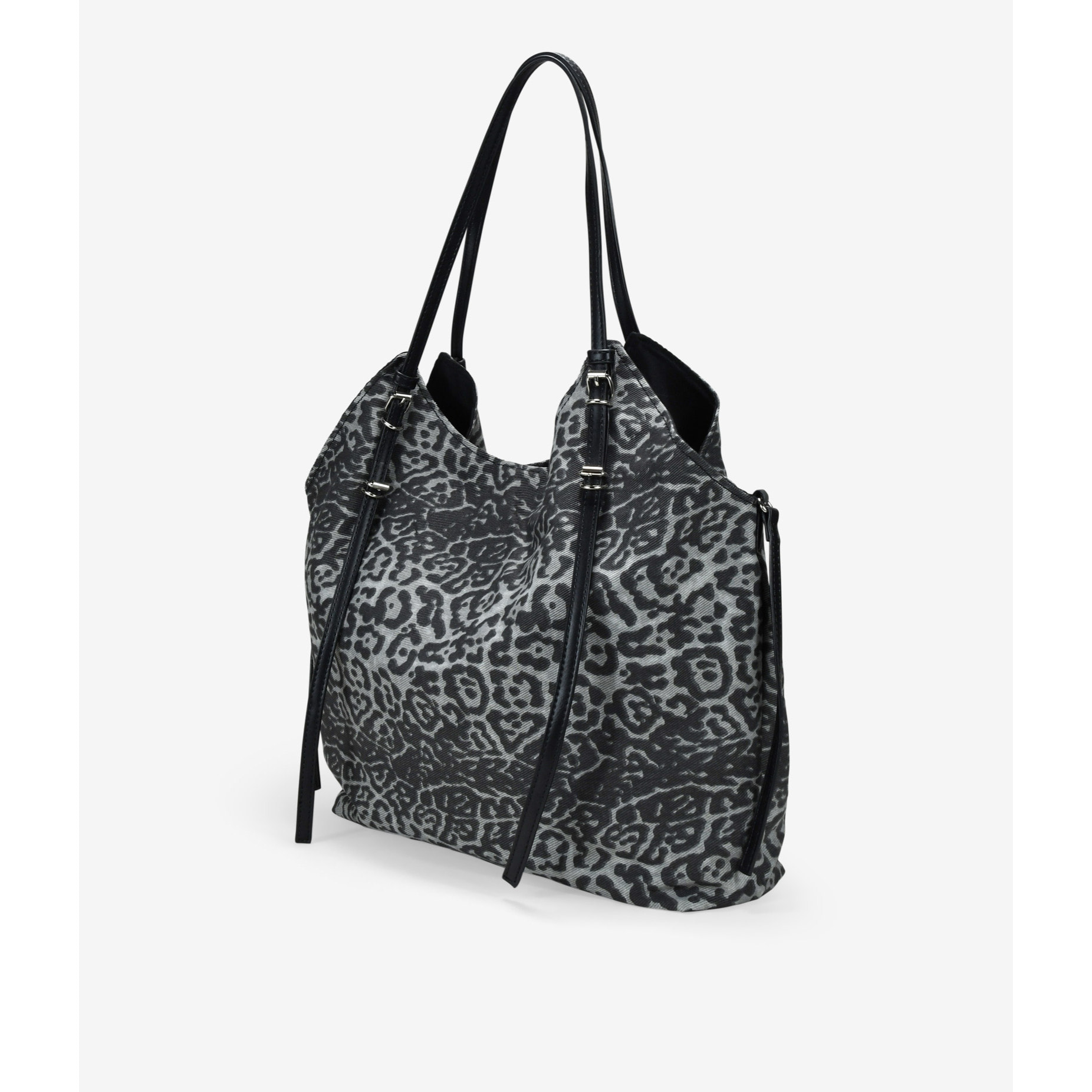 Bolso de hombro negro con hebillas metálicas