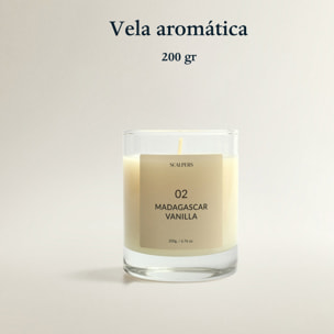 Set de 4 velas aromáticas de 200gr con aromas de jazmín blanco, cashemere, vainilla de madagascar y cedro scalpers