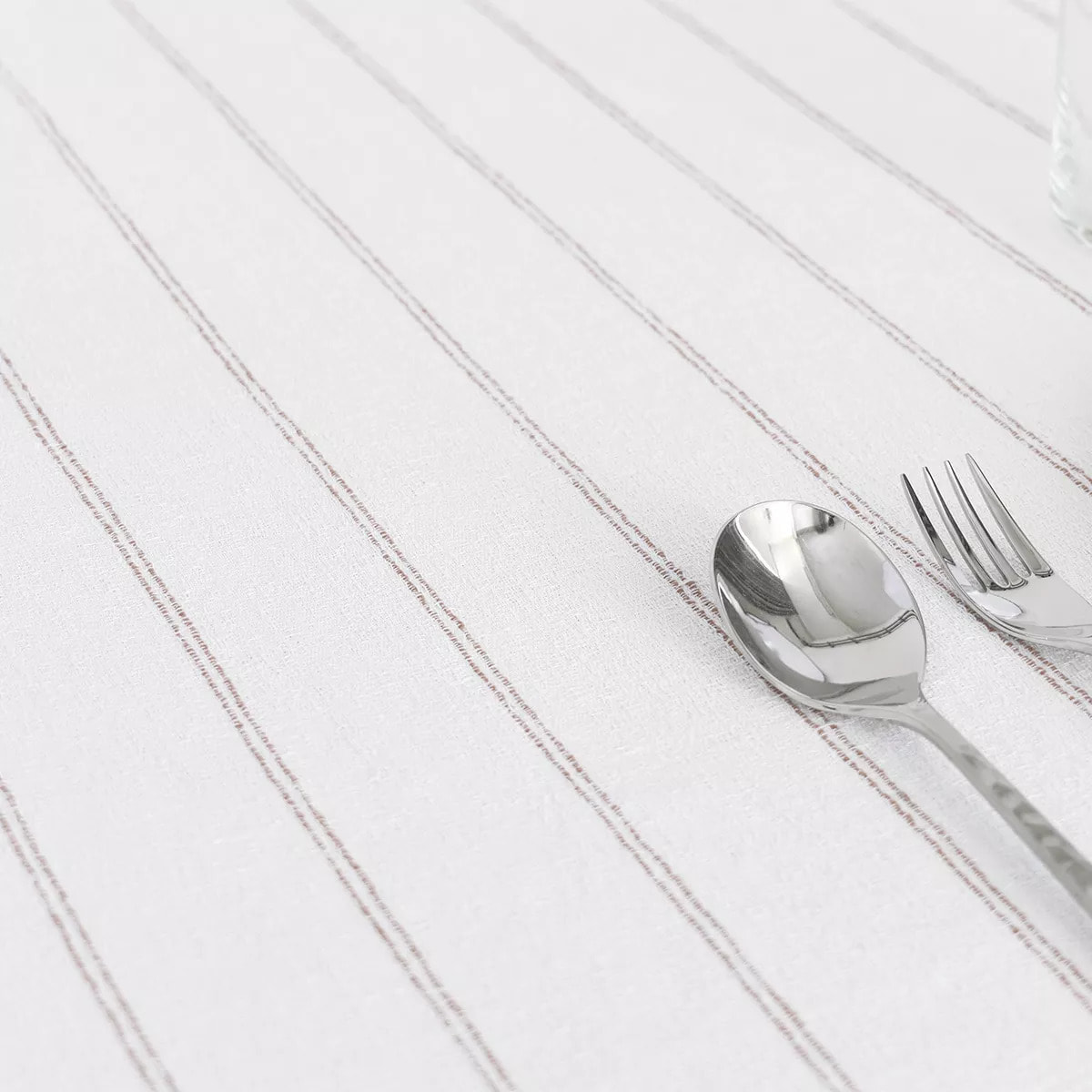 Nappe pur coton lavé motif jacquard blanc orange Rimini terracotta