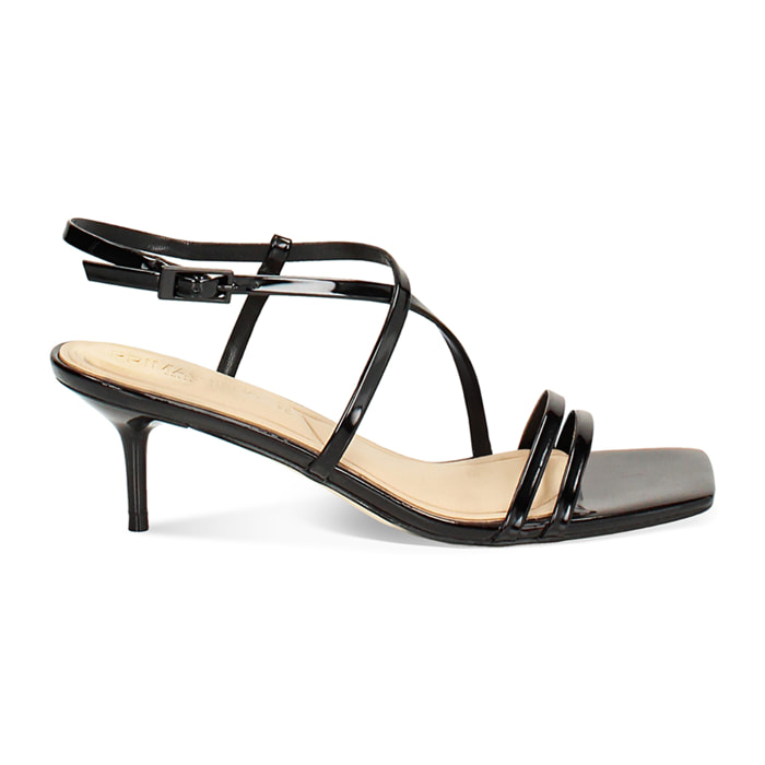 Sandalo donna nero in vernice, tacco 5,5 cm