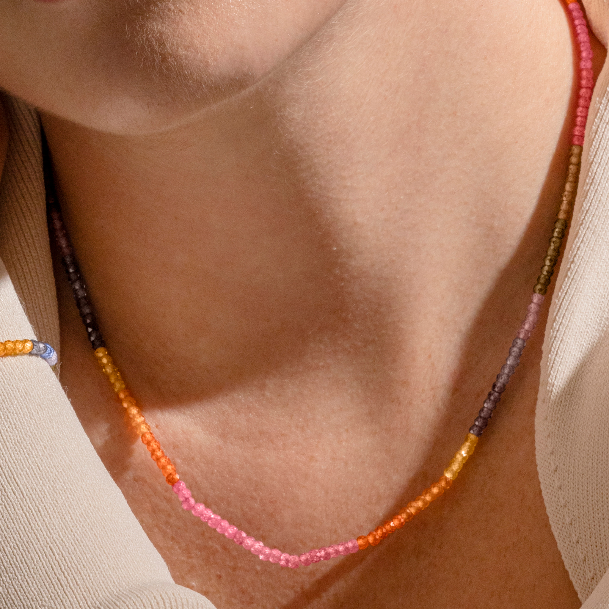 Collar Siran acabado oro amarillo 18k