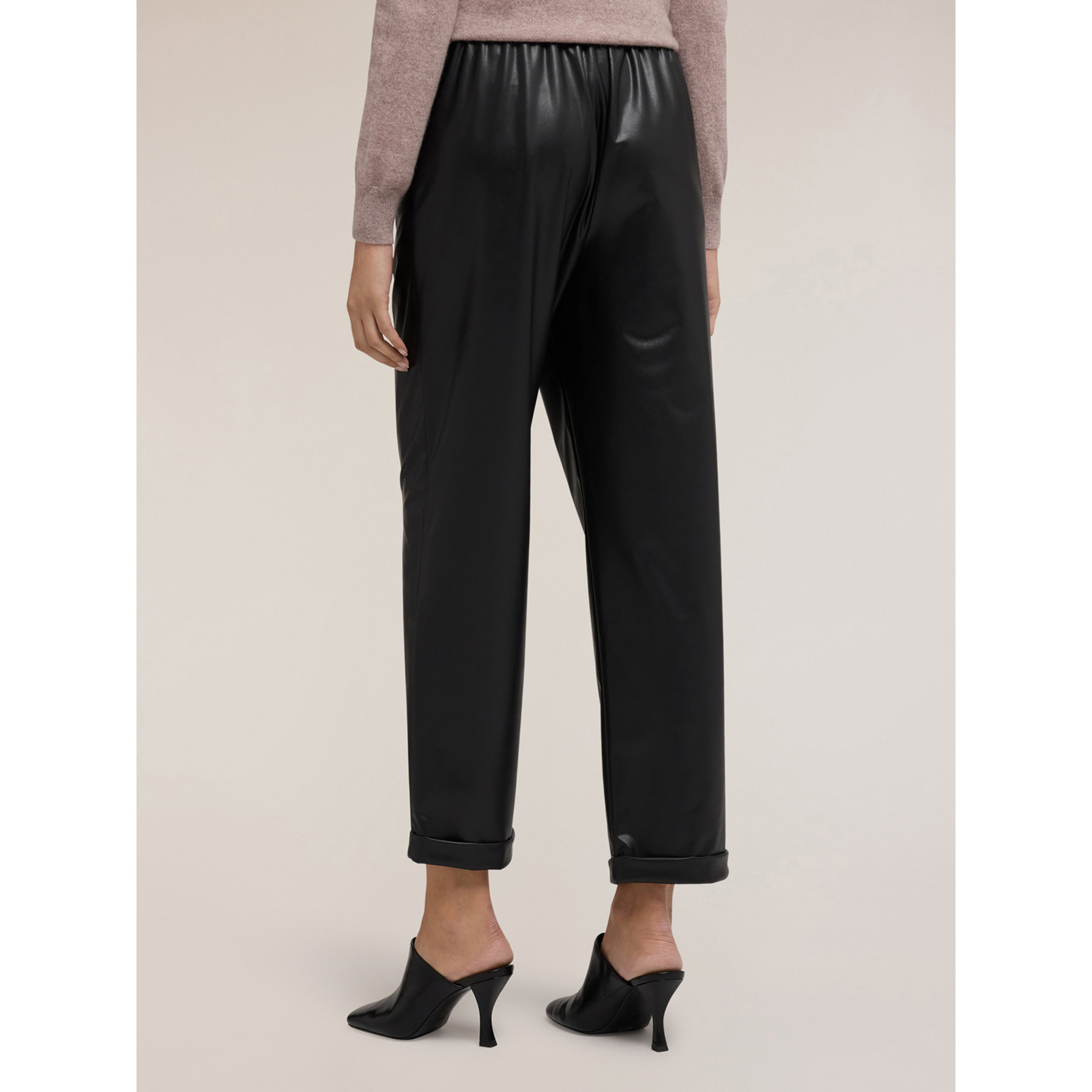 Motivi - Pantaloni joggers in tessuto spalmato - Nero