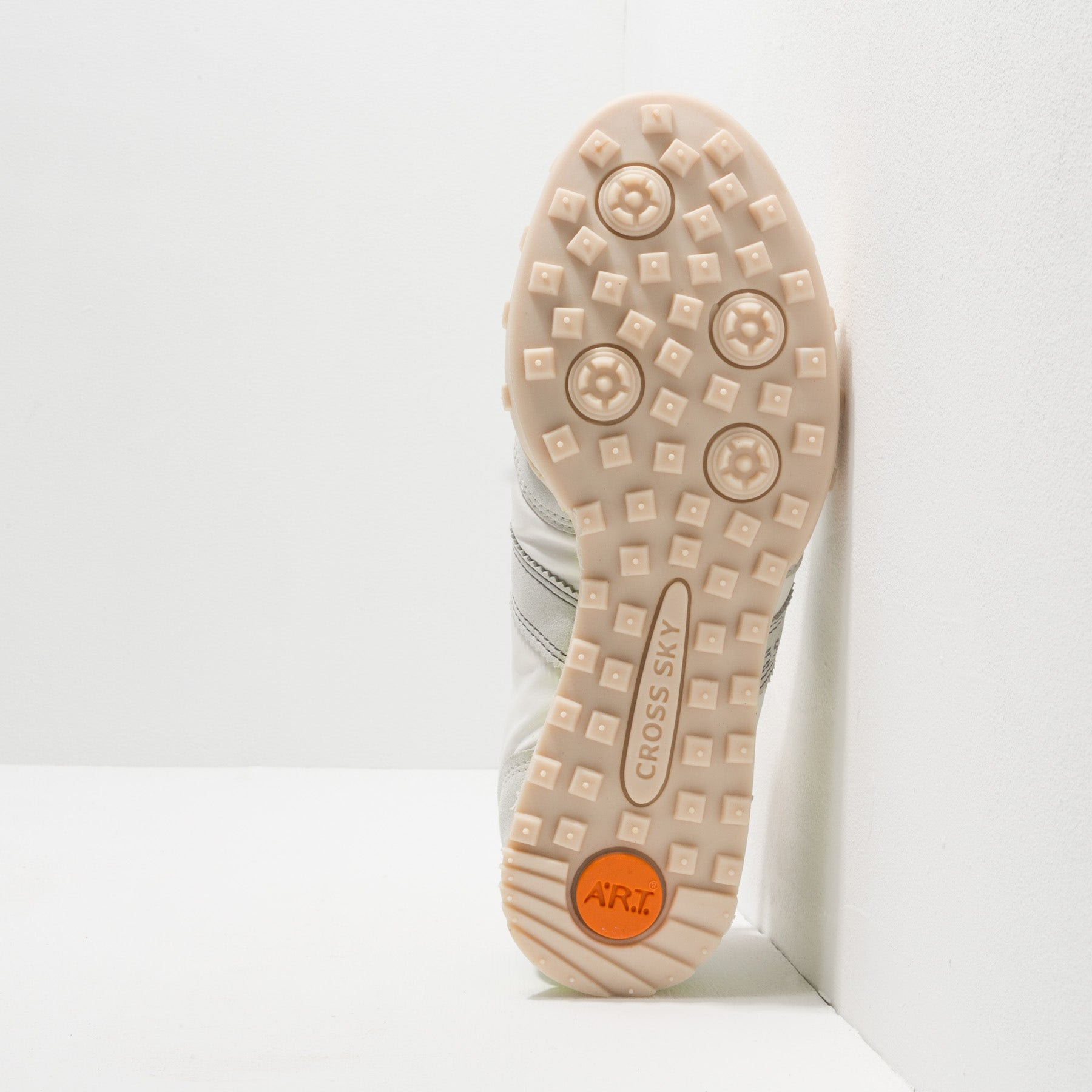 Zapatillas 1109 NYLON WHITE-PISTACHO/CROSS SKY color White-pistacho