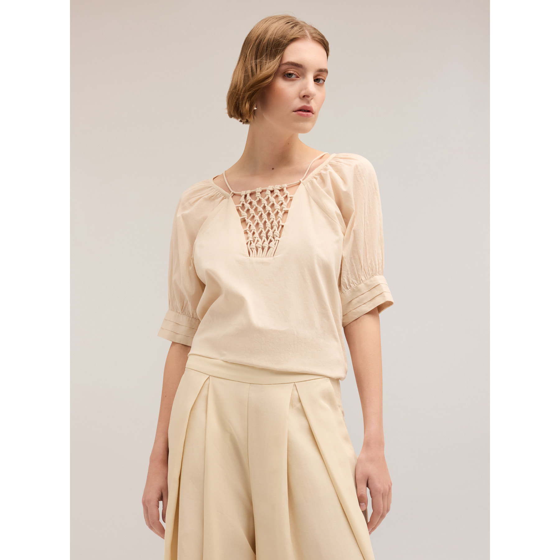 Motivi - Blusa étnica bordada - Beige
