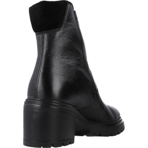 Botines Mujer de la marca GEOX  modelo D DAMIANA B NEGRO